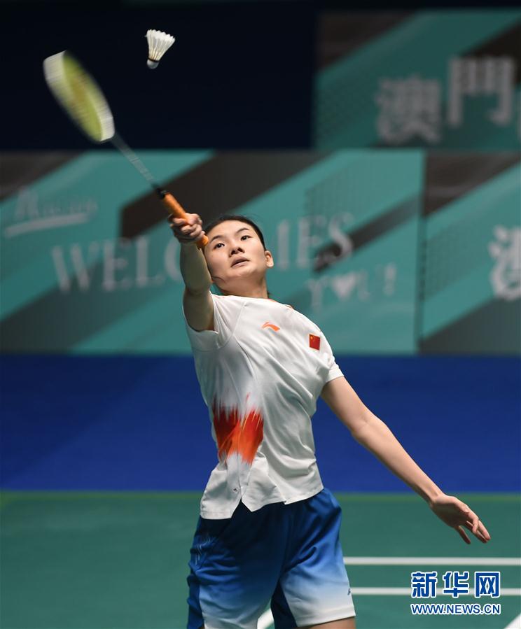 标题与正文 标题与正文